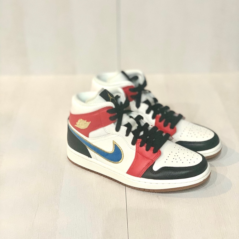🆕❌SOLD❌Jordan 1 Let (Her) Man